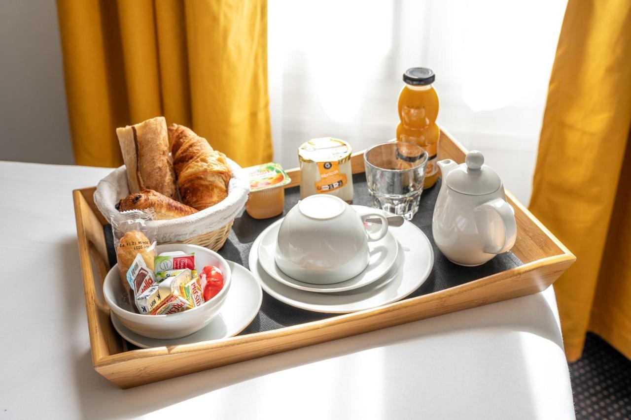 De Paris 3*